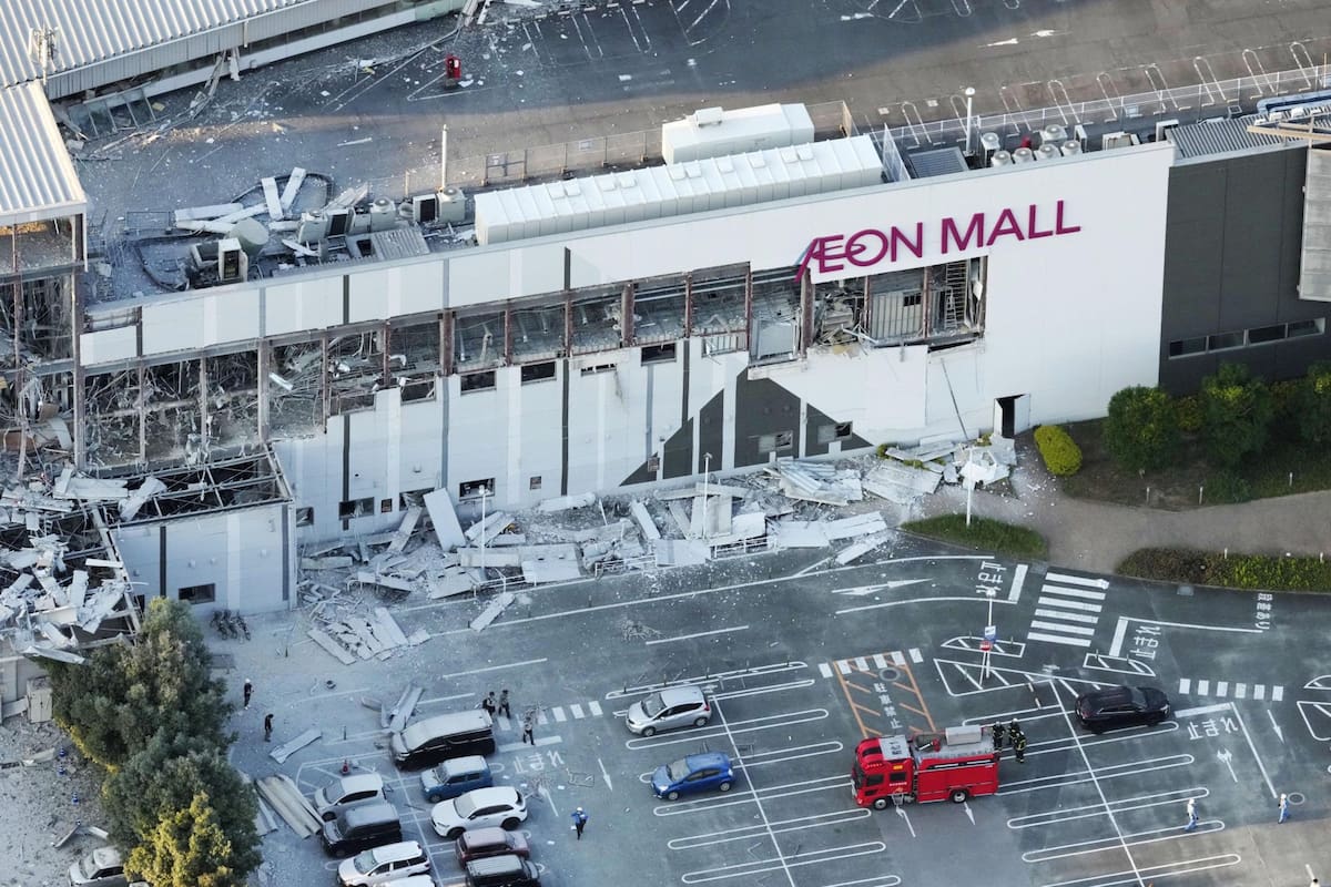 AEON Mall después del terremoto en Japón (Kyodo News via AP)