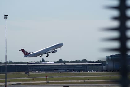 Aerolíneas pueden desalojar pasajeros aunque ya tengan su boleto pagado (Unsplash)