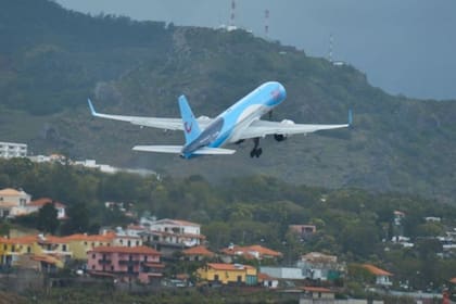 Aeropuerto de Madeira en Santa Cruz