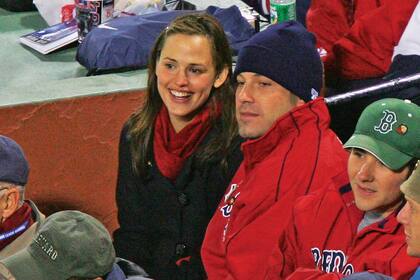 Affleck rehízo su vida y un año después de su separación se casó con Jennifer Garner, con quien fue papá de Violet, Seraphina y Samuel.