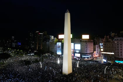 Aficionados se concentraron en el Obelisco