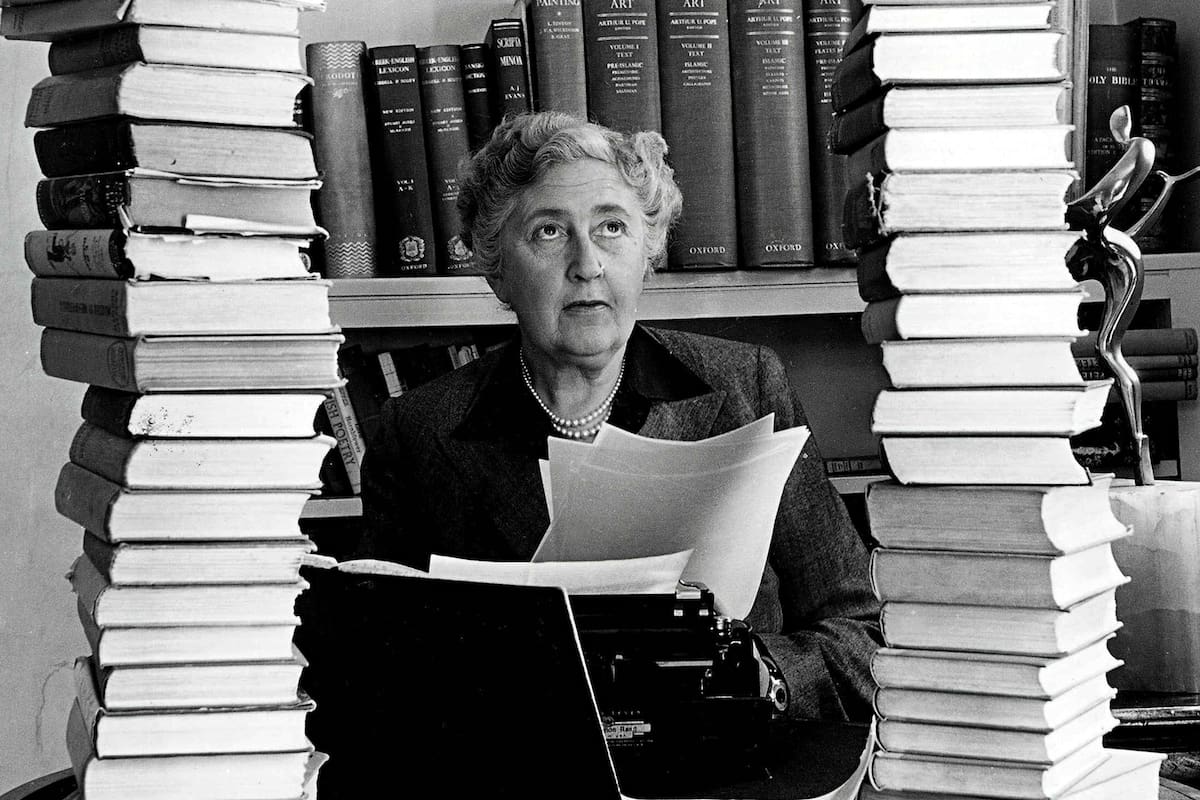 Agatha Christie, la escritora de mayor éxito en ventas