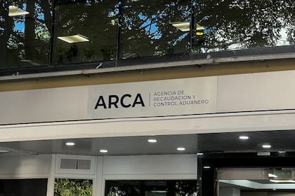 Agencia de recaudación y control aduanero (ARCA)