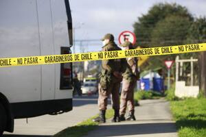 Agentes de Carabineros, en Chile, en un operativo por un hecho de inseguridad. (LUIS RAMIREZ/AGENCIAUNO)