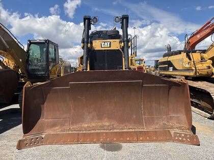 Agentes de la CBP de Baltimore frenaron una excavadora robada que se dirigía a Ghana