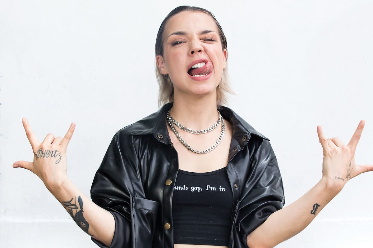 Agnes Simon o Femi, apócope de su @femigangsta.