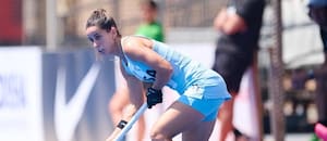 A qué hora juegan las Leonas hoy