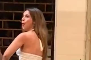 Ya tiene una tobillera la influencer santiagueña acusada de gestos racistas