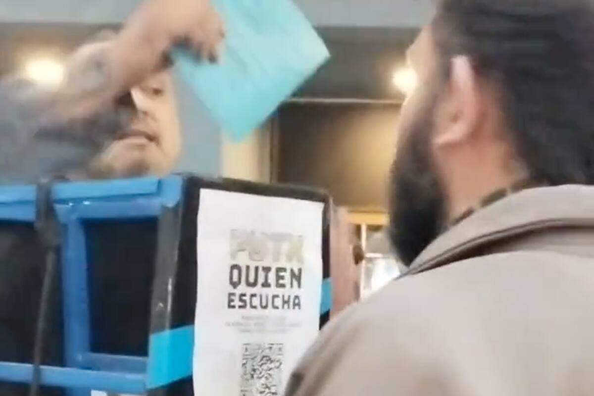 Agredieron a un stand con publicaciones LGBT en Mendoza