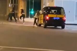 Brutal agresión de cuatro mujeres a un taxista