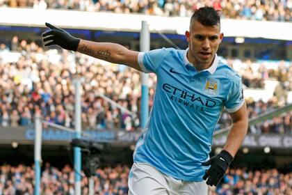Agüero, vital en el ataque del City