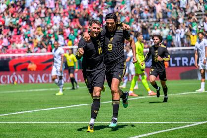 Aguirre y México inician defensa del título de la Copa Oro contra República Dominicana