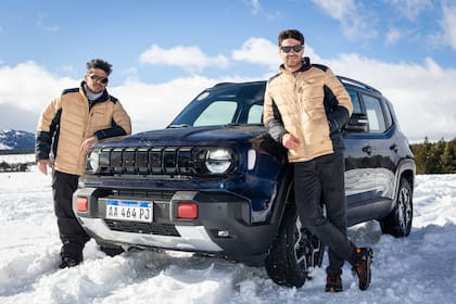 Agustín Allocco, Director de Marketing de Stellantis Argentina, y Martin Fox, Brand Manager de Jeep Argentina.
