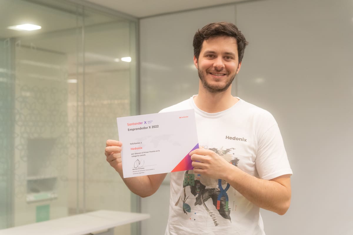 Agustín Blacker ganó el premio Santander X