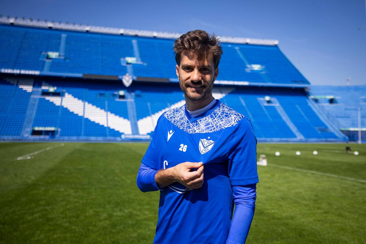 Agustín Bouzat es el líder de un grupo que quiere dejar una huella profunda en el fútbol argentino (Crédito: Prensa Vélez)