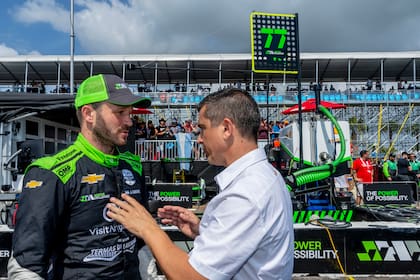 Agustín Canapino y Ricardo Juncos desestimaron culpabilidad de Callum Ilott en el abandono del piloto argentino en la carrera de Long Beach