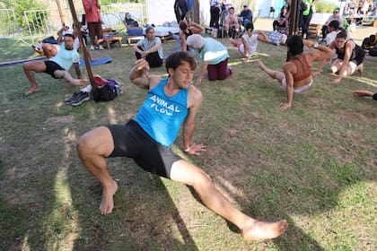 Agustín Carmuega llevará al Bienestar Fest una nueva experiencia de Animal Flow