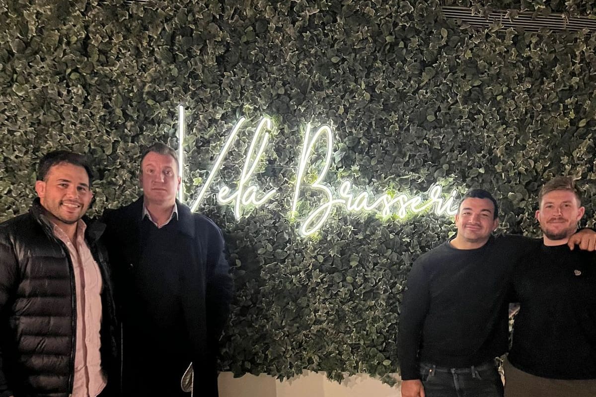 Agustín Creevy, Maxi López, Santiago García Botta y Facundo Gigena, los argentinos de la sociedad.