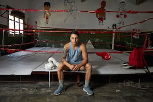 Con padres adictos, vivió un infierno, pero el boxeo siempre lo invitó a soñar