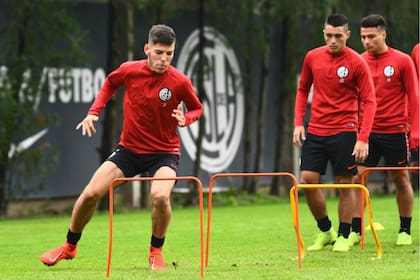 Agustín Martegani, Matías Palacios y Alexander Díaz, los juveniles del Ciclón en el ensayo del lunes