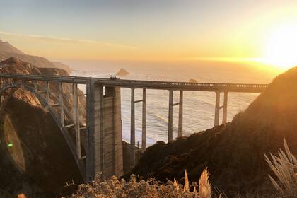 Agustín partió rumbo a la costa californiana. Imagen tomada por él en Bixby Creek Bridge, California.