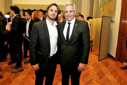 Agustín Pichot y Marcelo Rodríguez, actual presidente de la UAR