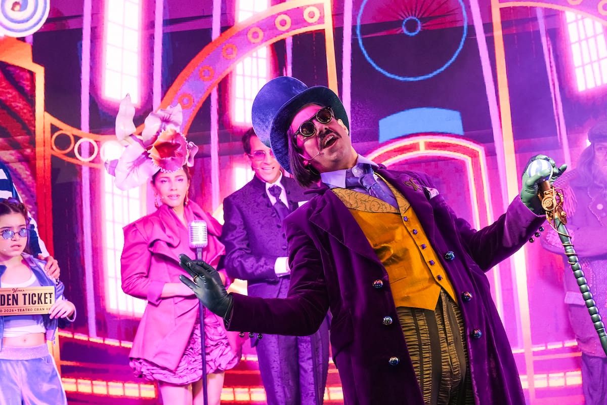 Agustín “Rada” Aristarán como Willy Wonka en esta gran producción que es una fábrica de generar audiencia teatral