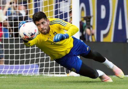 Agustín Rossi podría regresar al arco de Boca tras recuperarse de una lesión