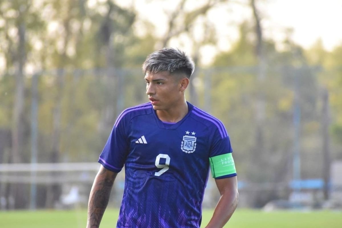 Agustín Ruberto, delantero de River, es uno de los jugadores argentinos a seguir en el Mundial Sub 17 Indonesia 2023