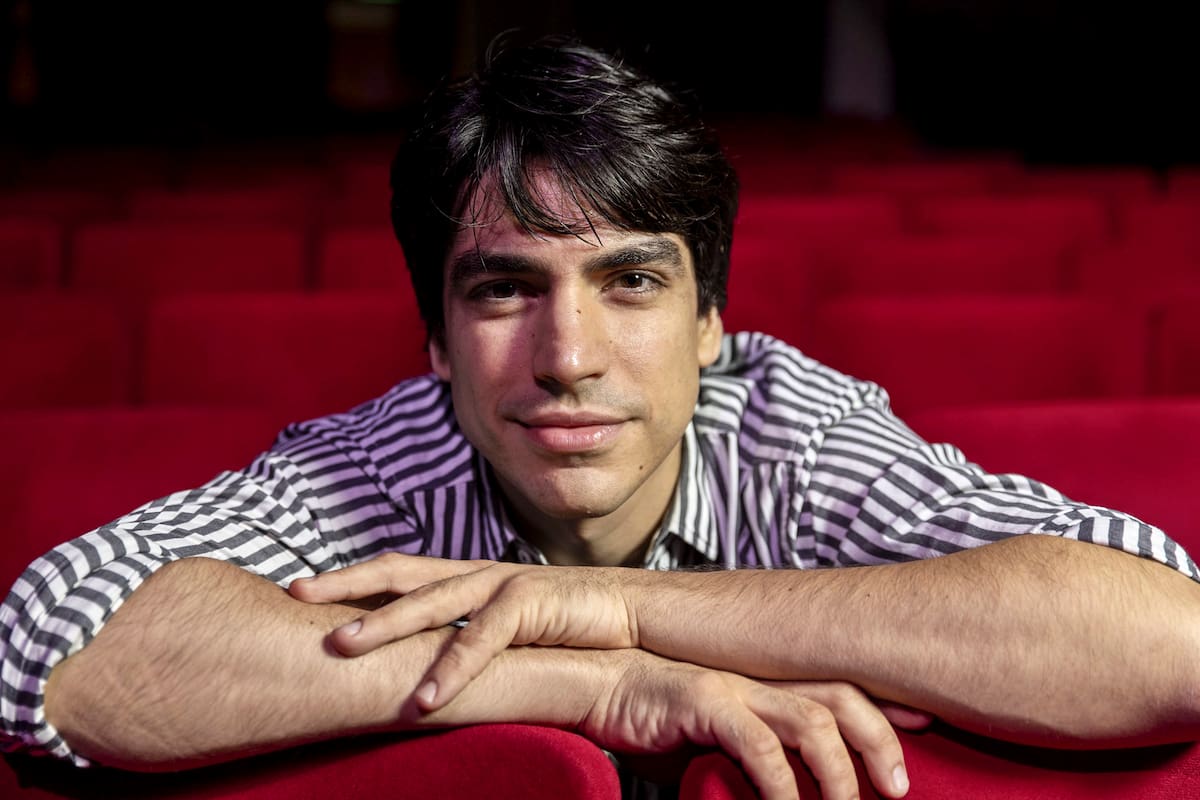 Agustín Sullivan arrancó 2025 con un regreso al teatro; es parte de Escape Room