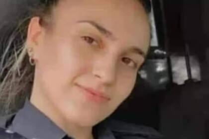 Agustina Camila Casco (21)