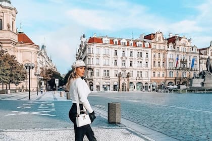 Agustina Gandolfo, novia de Lautaro Martínez, de vacaciones en Praga. Crédito: Instagram