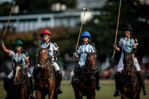 El logro de 45 días del plantel, el de cinco años de la Asociación: Argentina es el primer campeón mundial