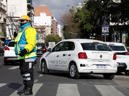 Ahora, los exámenes de manejo en CABA serán en la calle