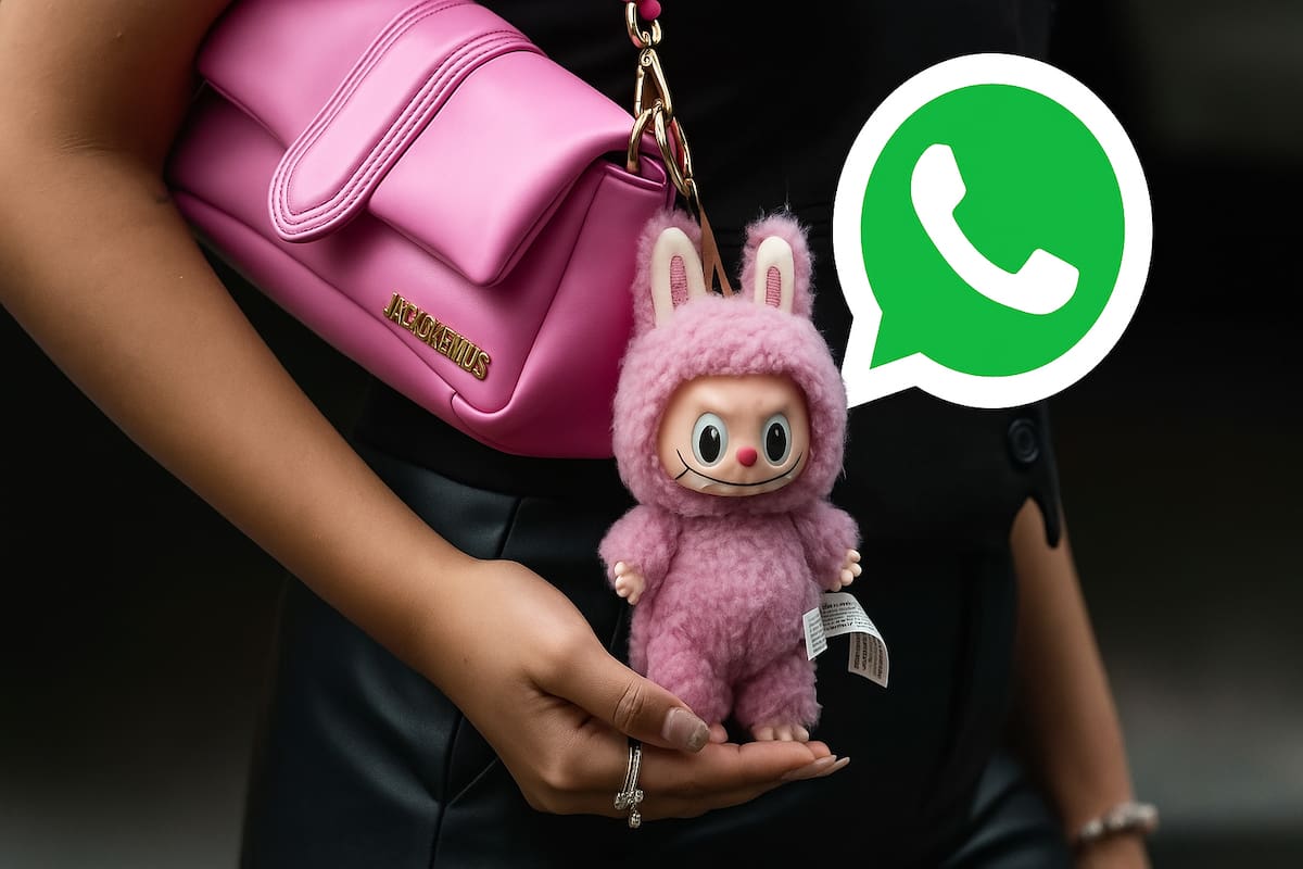 Ahora se usa colgar los muñecos Labubu de la cartera