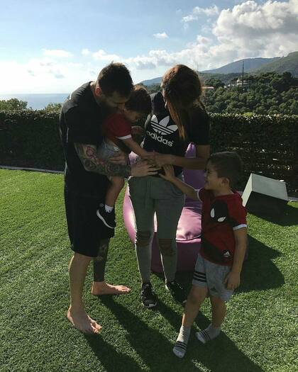 Ahora serán cinco: Antonela Roccuzzo anunció que está embarazada del tercer hijo de Lionel Messi