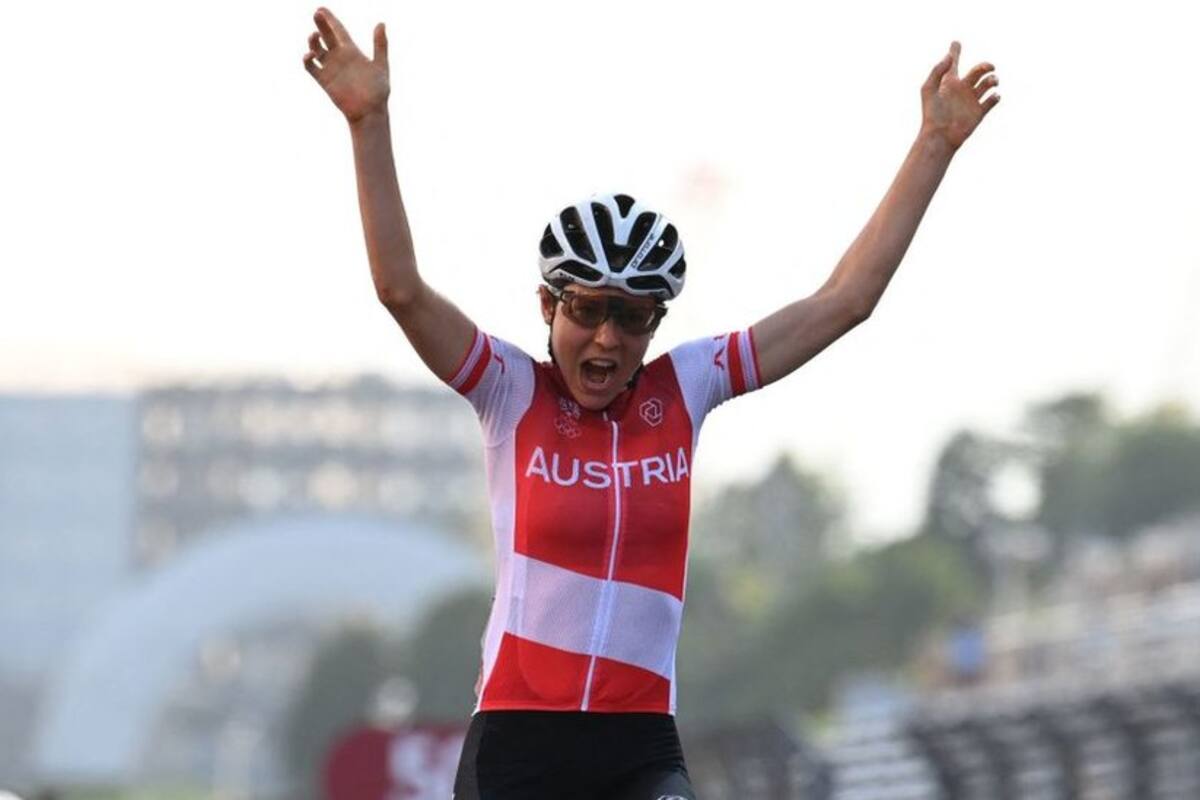 Ahora sí ya saben quién es: Anna Kiesenhofre, campeona olímpica en ciclismo de ruta en Tokyo 2020.