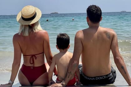 Ailén Bechara viajó junto a su hijo y su pareja, Agustín Jiménez, tras su reconciliación