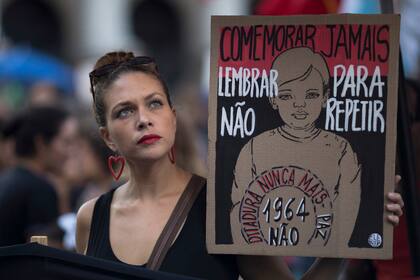 “Ainda Estou Aqui” lidera la taquilla en Brasil y confronta al país con el trauma de la dictadura