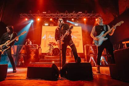 Airbag, Dante Spinetta, Attaque 77; guía por los shows para ver vía streaming