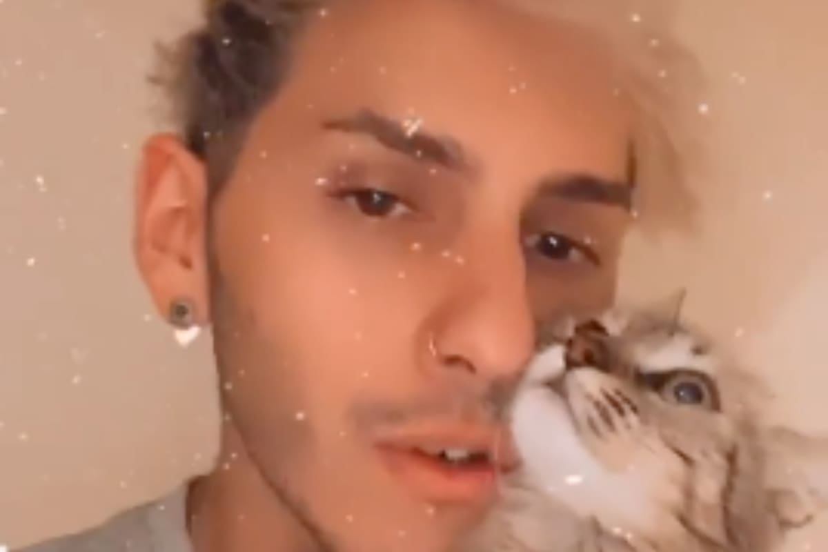 Aislado en la Quinta Presidencial de Olivos por el coronavirus, el hijo del presidente agradeció a sus seguidores