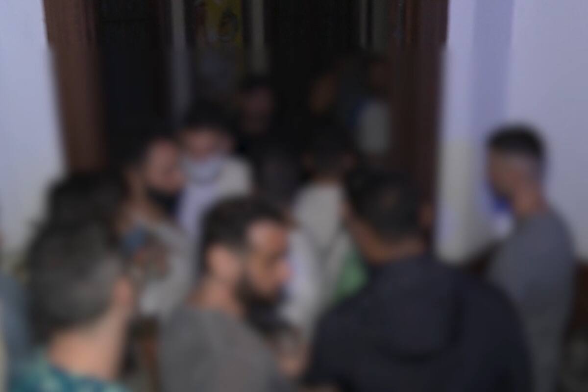 Aislados tras participar en una reunión no autorizada, organizaron otra (foto ilustrativa)