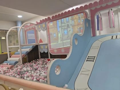 Ajoy Café Kids