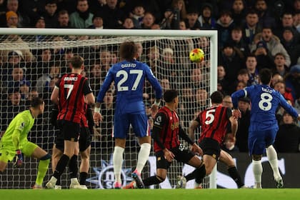 Al ángulo: Enzo estableció el 2-1