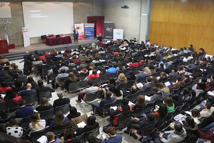 Al campus de la Universidad Blas Pascal de Córdoba llegan profesionales y estudiantes de todo el país y la región