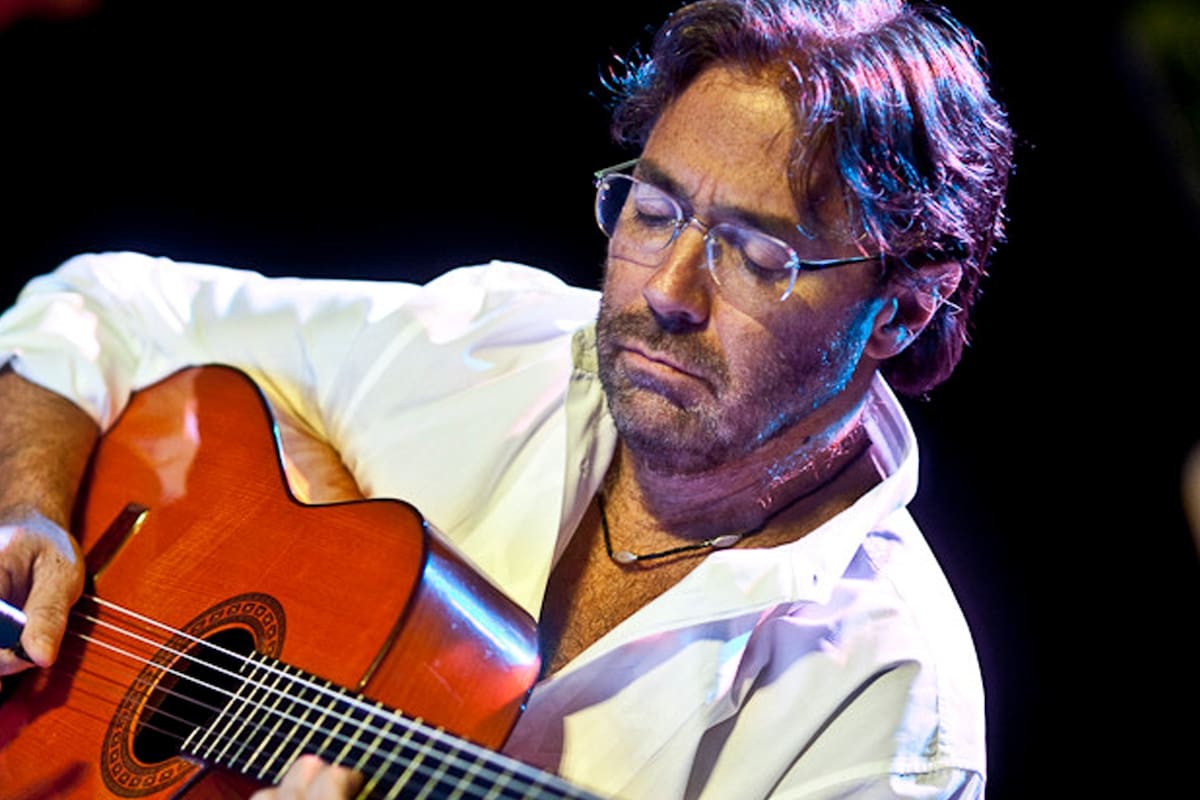 Al Di Meola sufrió un infarto en medio de un concierto, en Rumania, dos semanas antes de presentarse en la Argentina
