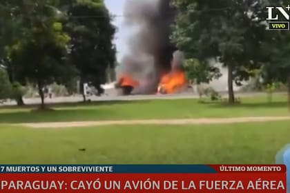 Al menos 7 muertos en un accidente de una avioneta en Paraguay