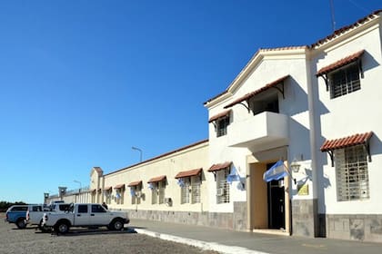 Al menos 8 presos que fueron trasladados de la cárcel de Ezeiza a la U6 de Chubut dieron positivo de coronavirus.