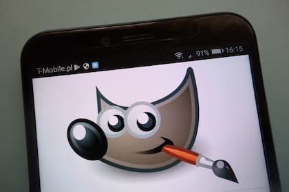 Al menos, unos 350 personas contribuyeron al desarrollo de GIMP, el software de edición digital de imágenes