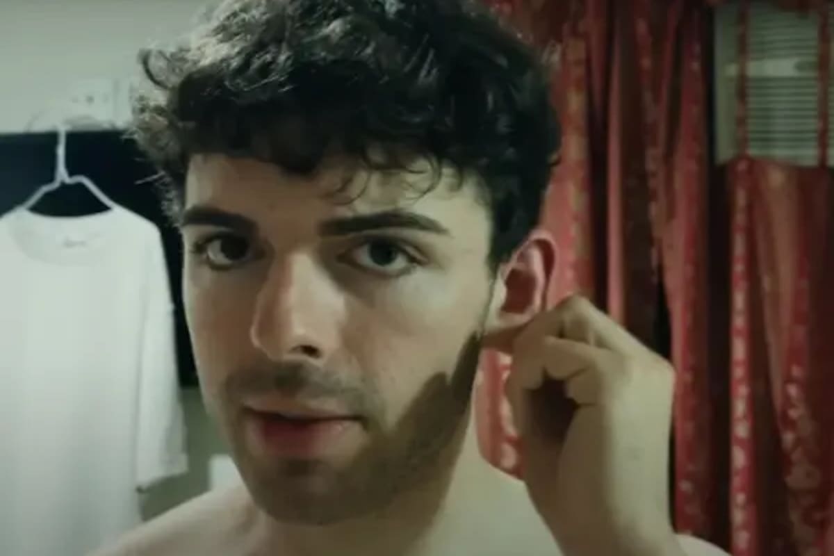 Al sentir síntomas inusuales en su cuerpo tuvo que volver a su país de origen